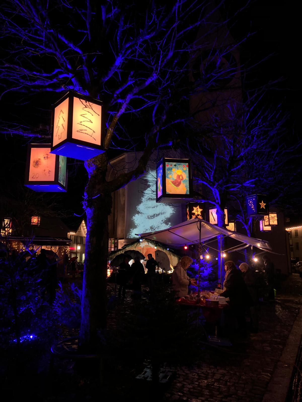 Chlausmarkt im Klingnauer Städtli