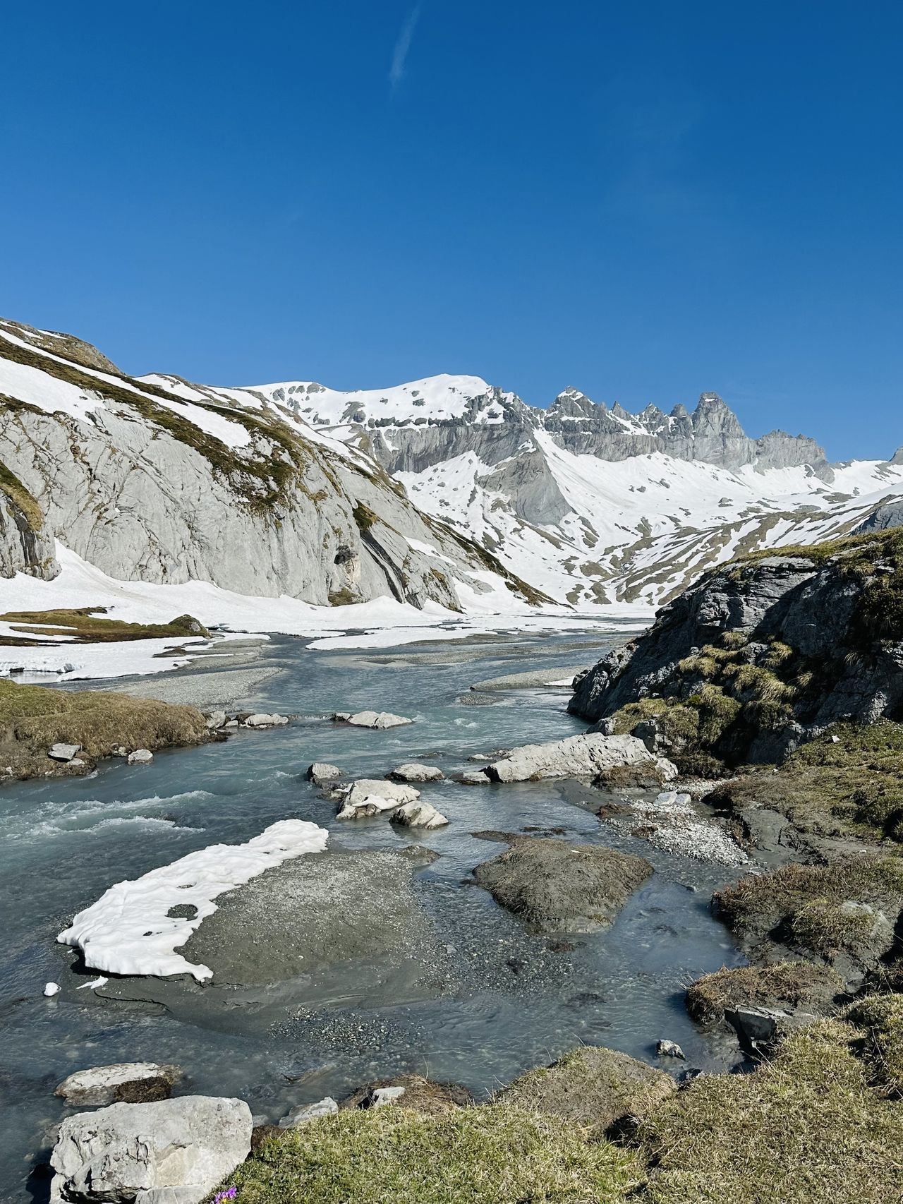 Auf den Spuren der Alpenbildung - von Elm über den Segnespass nach Flims