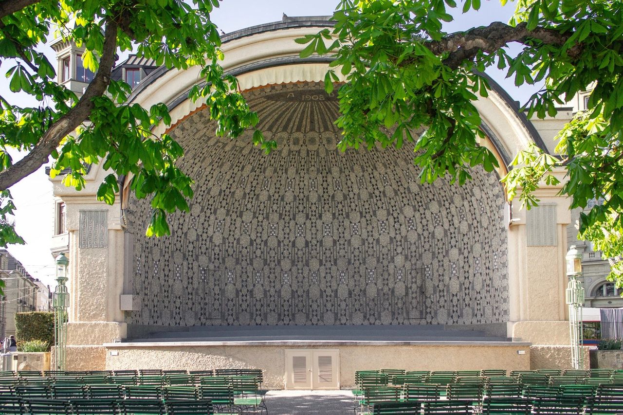 Music pavilion: Just Two